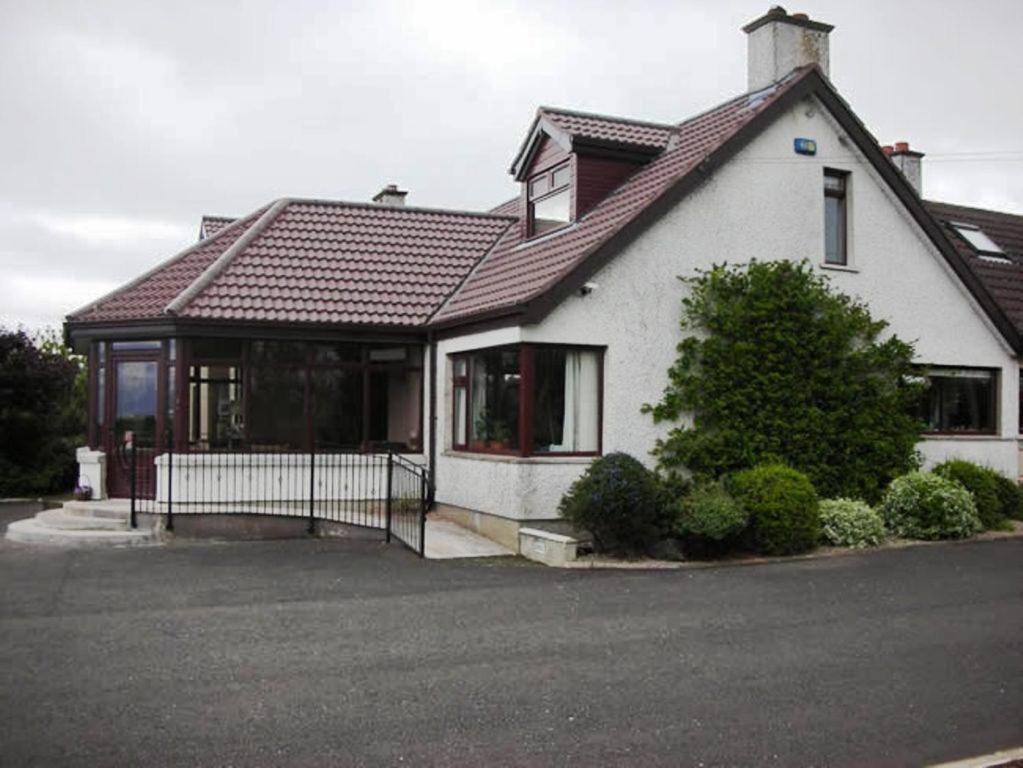 Browns Country House Hotel Bushmills Luaran gambar
